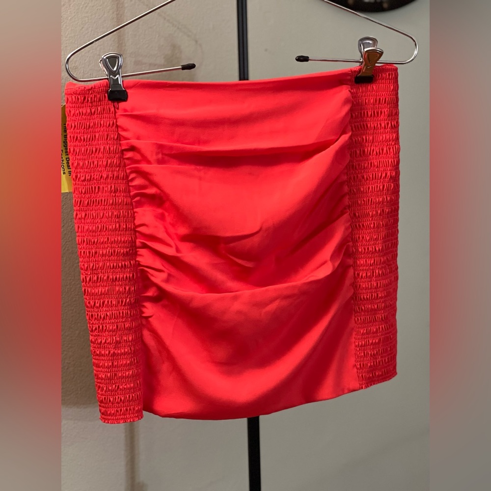 BB Dakota Mini Stretchy Skirt Coral